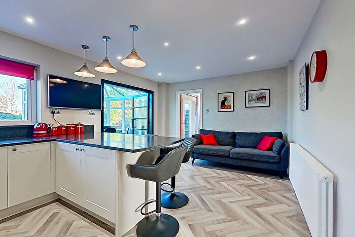 5 Bedroom Detached House For Sale In Carlton Close, Sutton Coldfield, B75