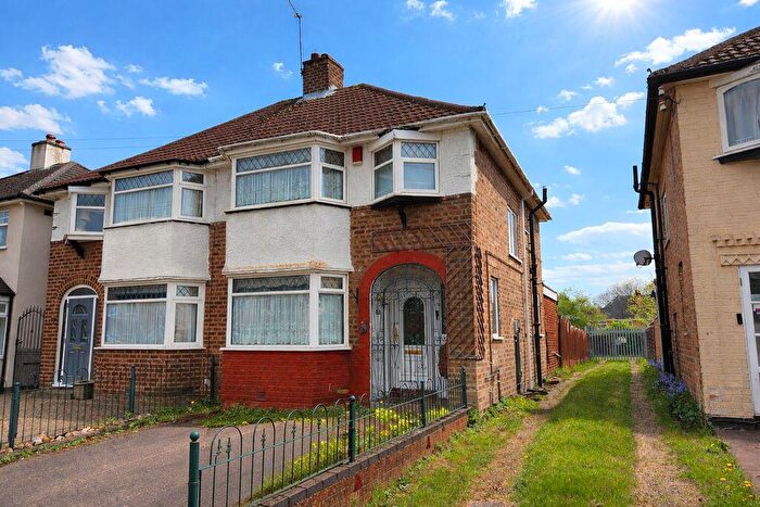 3 Bedroom Semi Detached House For Sale In Hansons Bridge Road, Birmingham, B24