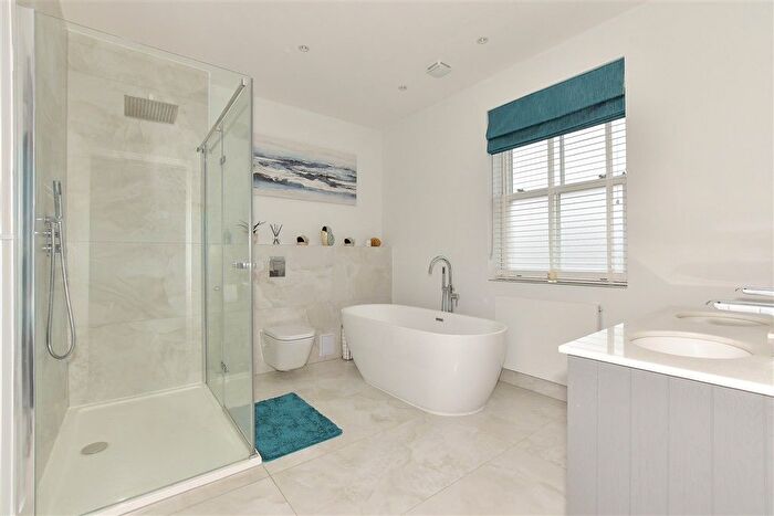 4 Bedroom Detached House For Sale In Kilndown Place, Stelling Minnis, Kent, CT4