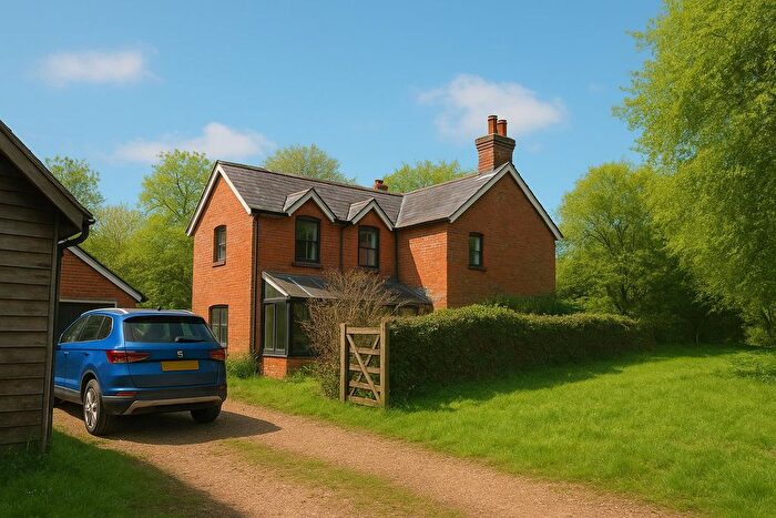 5 Bedroom Detached House To Rent In Setley, Brockenhurst, SO42