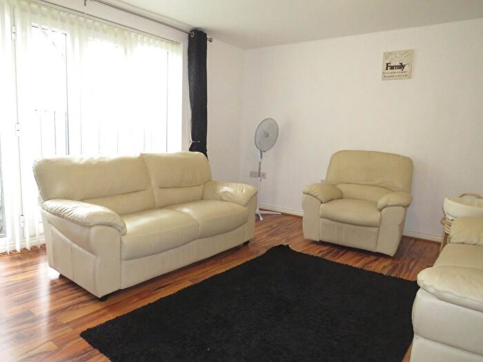 4 Bedroom Town House To Rent In Heather Gardens, North Hykeham, Lincoln, LN6