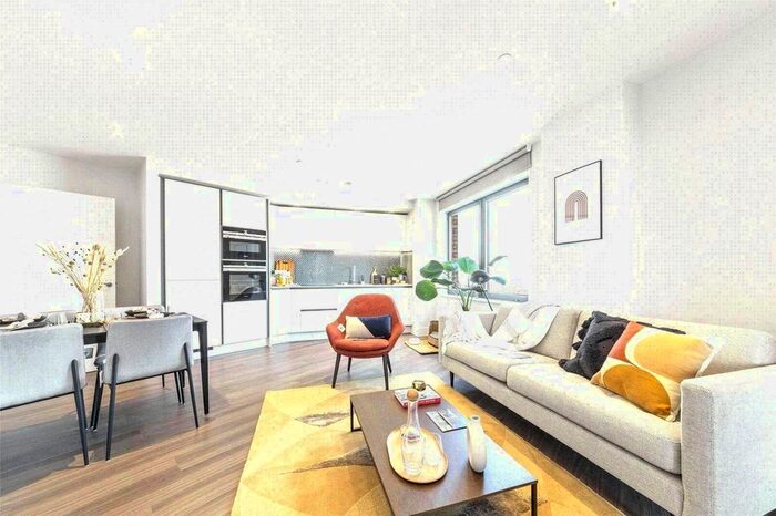 2 Bedroom Flat To Rent In Uncle Southall, Merrick Road, Southall, UB2