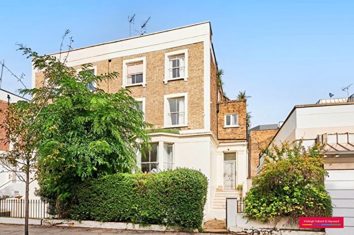2 Bedroom Flat To Rent In Warwick Gardens, London, W14