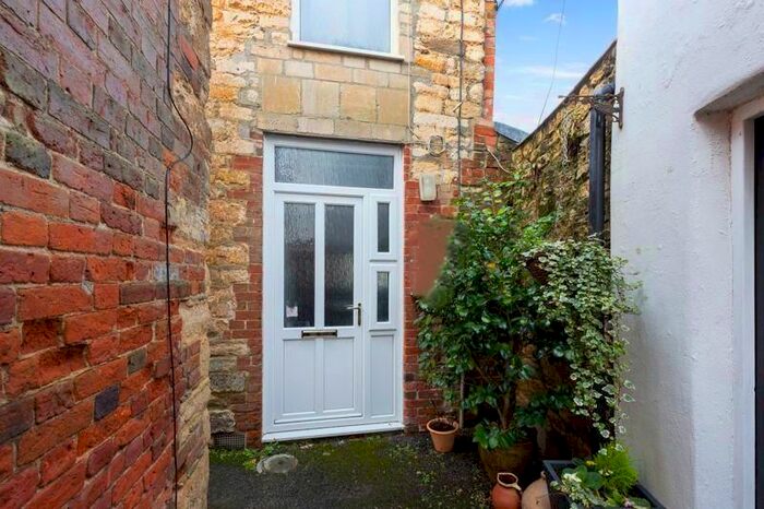 1 Bedroom Cottage To Rent In Goughs Close, Sturminster Newton, DT10