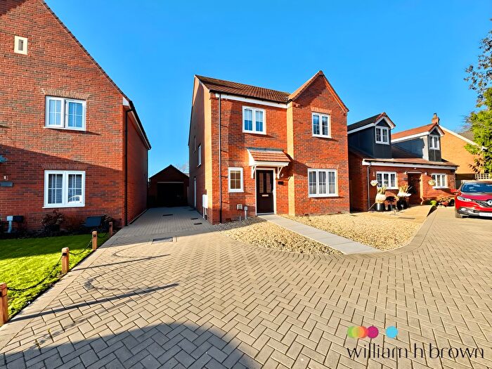 4 Bedroom Detached House To Rent In Hawthorn Drive, Rackheath, Norwich, NR13