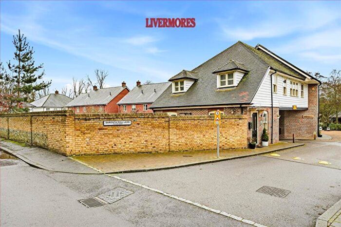 3 Bedroom End Of Terrace House For Sale In Darenth Mill Lane, Dartford, DA2