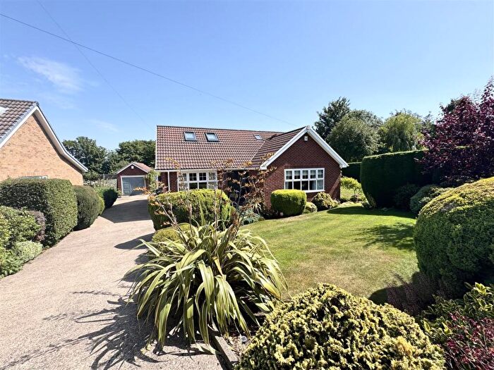 4 Bedroom Detached Bungalow For Sale In Devonshire Drive, Barnsley, S75