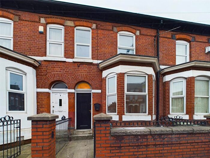 3 Bedroom Terraced House To Rent In Cromwell Grove, Levenshulme, Manchester, M19