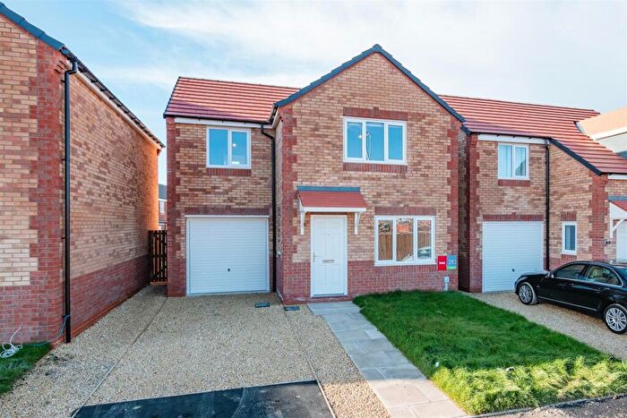 3 Bedroom Detached House To Rent In Rosewood Avenue, Springfield Meadows, S44