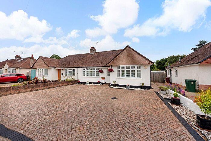 2 Bedroom Bungalow For Sale In Parklands Road, Chichester, PO19