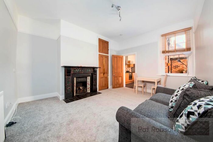 2 Bedroom Flat To Rent In Ashleigh Grove, Jesmond, Newcastle Upon Tyne, NE2