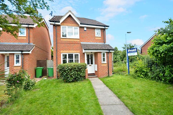 3 Bedroom Detached House To Rent In Earls Lane, Cippenham, Berkshire, SL1