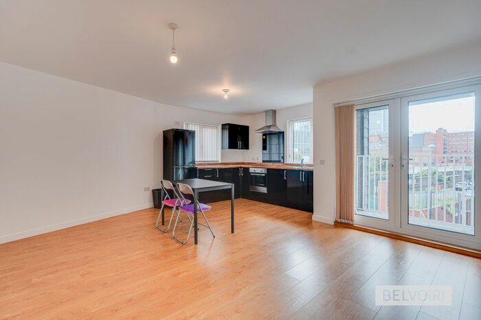 2 Bedroom Flat To Rent In Canal Court, Lower Loveday Street, Birmingham, B19
