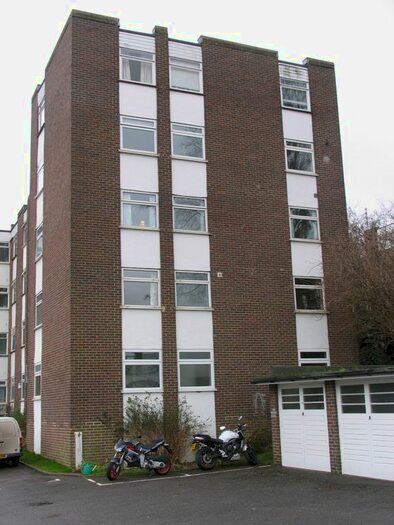 2 Bedroom Flat To Rent In Priory Court, Mountfield Road, Lewes, BN7