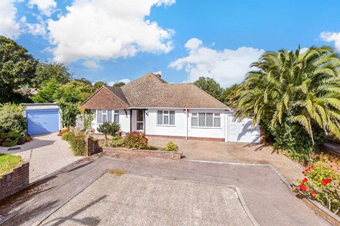 3 Bedroom Detached Bungalow For Sale In Capel Close, Broadstairs, Kent, CT10
