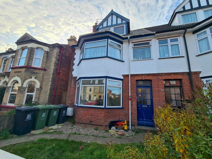 1 Bedroom Flat To Rent In Clarence Road, Gorleston, Great Yarmouth NR31