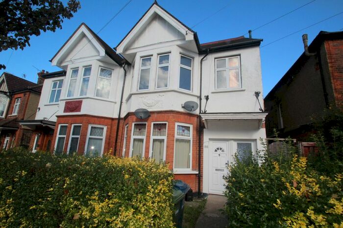 3 Bedroom Flat To Rent In Longley Road, Harrow, HA1