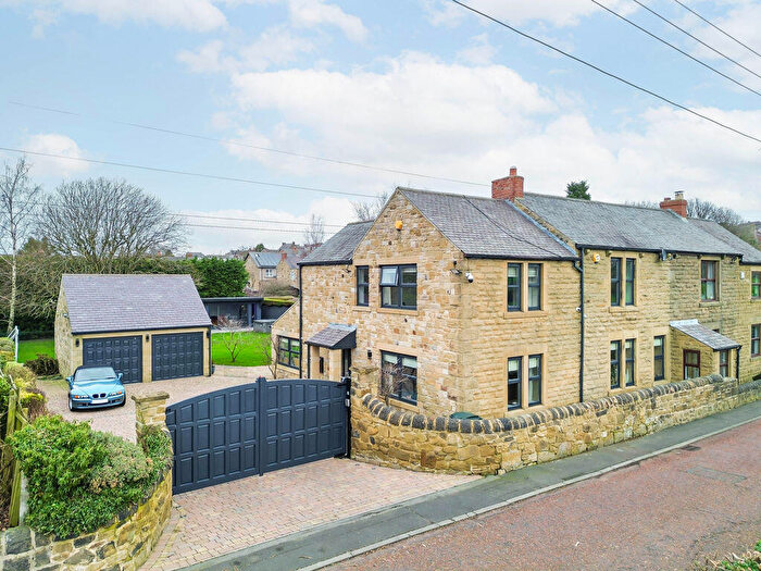 4 Bedroom Semi-Detached House For Sale In Springfield Avenue, Eighton Banks, Gateshead, Tyne & Wear, NE9