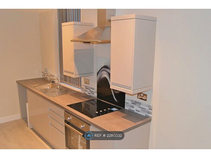 1 Bedroom Flat To Rent In Meadow Road, Beeston, Nottingham, NG9