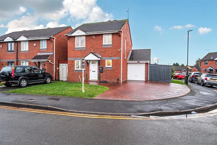3 Bedroom Detached House For Sale In Chaceley Close, Walsgrave, Coventry, CV2