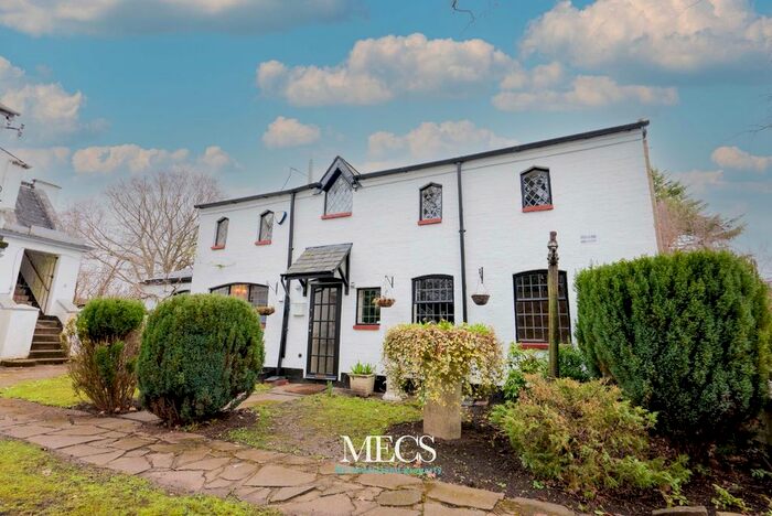 2 Bedroom Cottage To Rent In Old Church Road, Harborne, Birmingham, B17