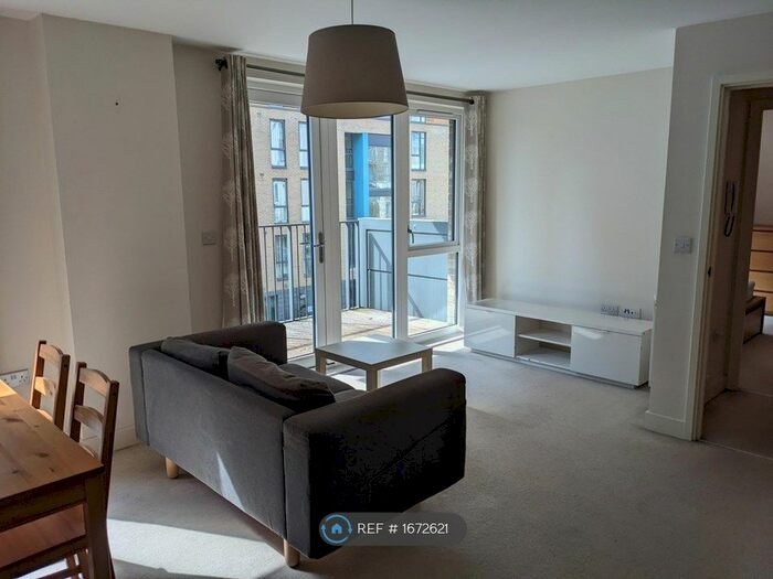 1 Bedroom Flat To Rent In Charcot Road, London, NW9