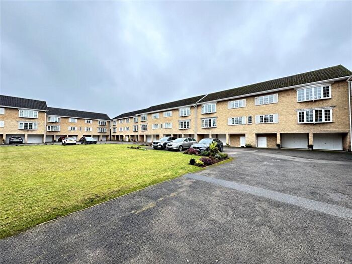 2 Bedroom Apartment To Rent In Leconfield Court, Wetherby, West Yorkshire, LS22