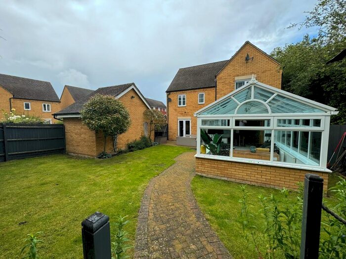 4 Bedroom Detached House For Sale In Avocet Grove, Soham, Ely, Cambridgeshire, CB7