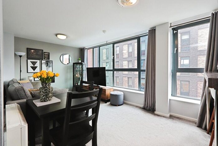 2 Bedroom Apartment For Sale In Bailey Street, Sheffield, South Yorkshire, S1