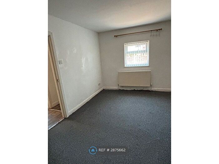 Studio To Rent In Picton Road, Liverpool, L15