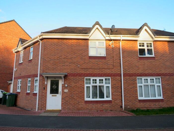 3 Bedroom Property To Rent In Thunderbolt Way, Tipton, DY4