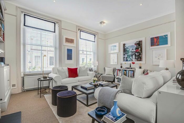 2 Bedroom Maisonette To Rent In Ifield Road, London, SW10