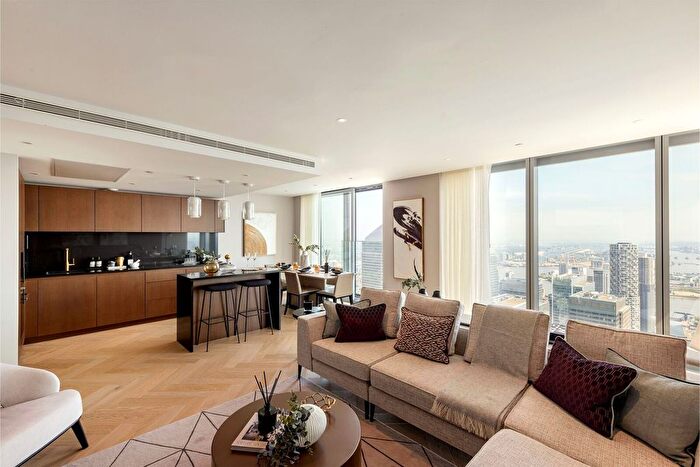 3 Bedroom Flat For Sale In Landmark Pinnacle, Tower Hamlets, London, E14