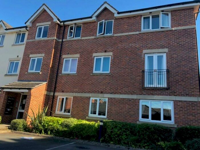 2 Bedroom Apartment To Rent In Black Thorn Drive, Lindley, Huddersfield, HD3