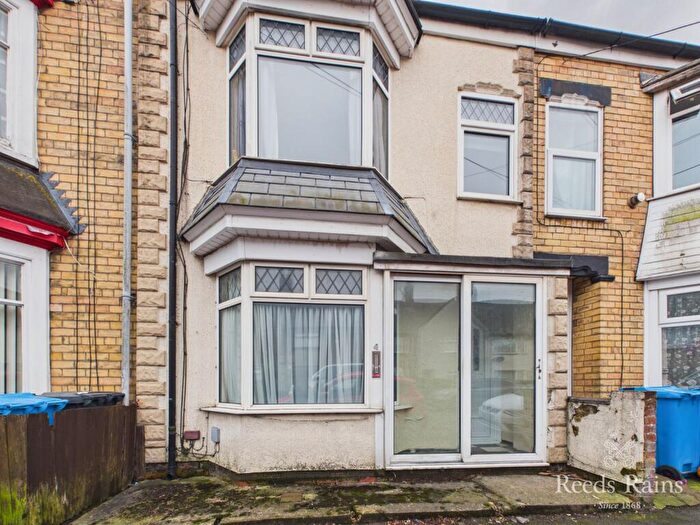 2 Bedroom Terraced House For Sale In Derwent Street, Hull, East Riding Of Yorkshire, HU8