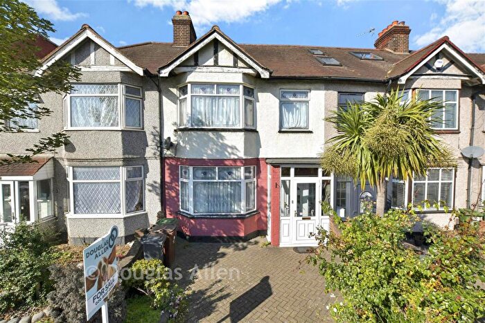 3 Bedroom Terraced House For Sale In Whalebone Lane North, Romford, Essex, RM6