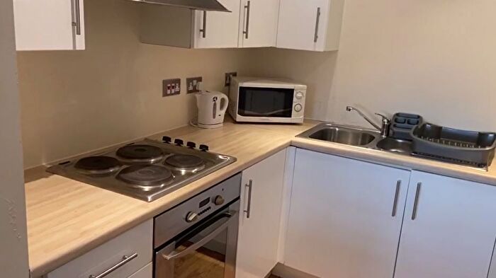 1 Bedroom Studio To Rent In Castle Street, Swansea, SA1