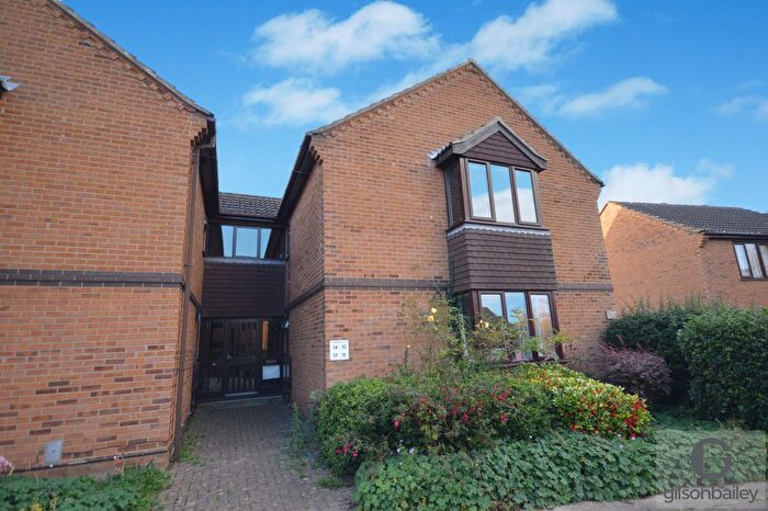 2 Bedroom Property To Rent In Cardington Court, Acle, Norfolk, NR13