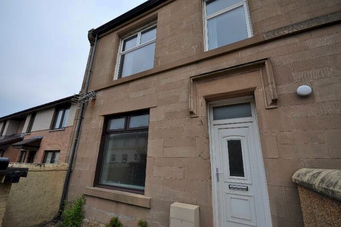 2 Bedroom Flat To Rent In Canal Street, Saltcoats, North Ayrshire, KA21