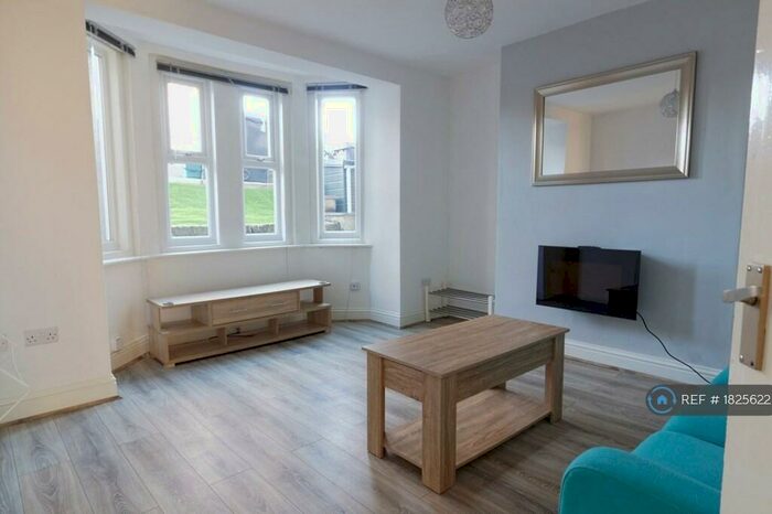 1 Bedroom Flat To Rent In Priory Gate Road, Dover, CT17