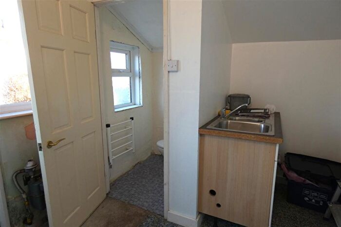 3 Bedroom End Of Terrace House For Sale In Belle Vue Terrace, Pembroke Dock, SA72