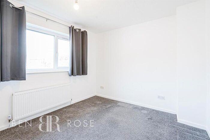 2 Bedroom End Of Terrace House To Rent In Queensway, Leyland, PR25