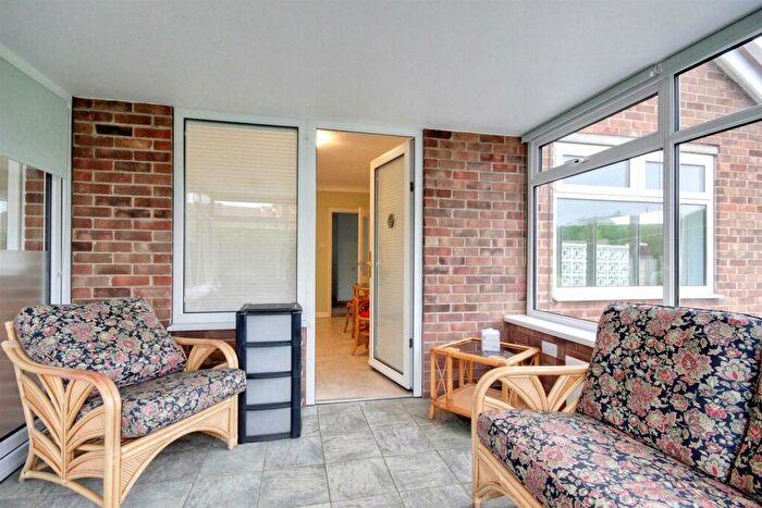 3 Bedroom Detached Bungalow For Sale In Northstead Close, Willerby, Hull, HU10