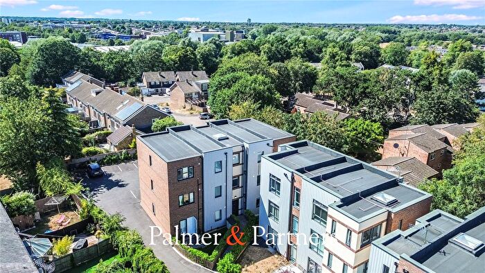 1 Bedroom Flat For Sale In Admiral Mews, Springfield, Chelmsford, Essex, CM1