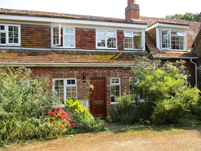 2 Bedroom Cottage For Sale In Horringford, Newport, PO30