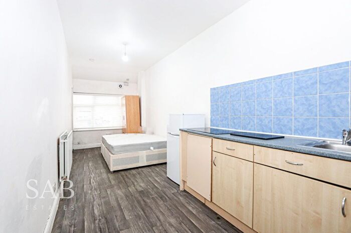 1 Bedroom Studio To Rent In Lady Margaret Road, Southall, UB1