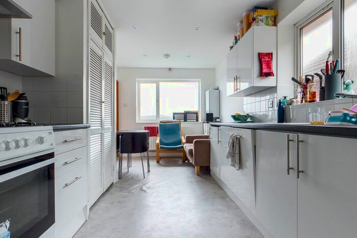 5 Bedroom Maisonette To Rent In Wolverstone Drive, Brighton, BN1