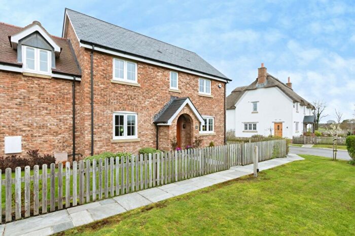 4 Bedroom Semi Detached House For Sale In Homestead Close, Christchurch, Dorset, BH23