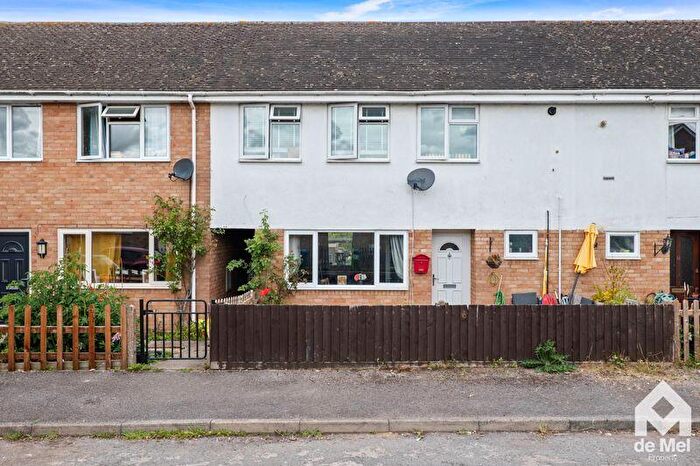 3 Bedroom Terraced House For Sale In Brookside, Alderton, GL20