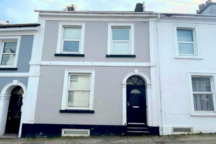 3 Bedroom Property To Rent In Upton Road, Torquay, TQ1